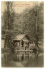 Gaillon. Kiosque rustique dans le Parc des Rotoirs.