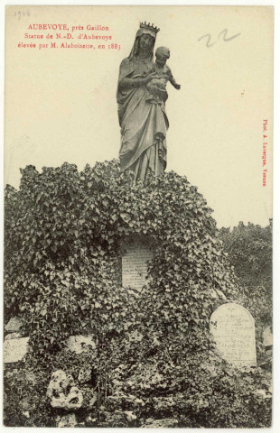 Aubevoye. Statue de Notre Dame d'Aubevoye élevée par M. Alaboisette en 1883.