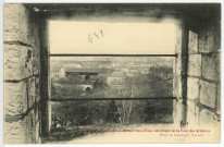 Vernon-Ville. Les Casernes vues d'une ouverture de la Tour des Archives.