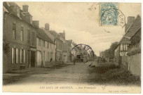 Baux-de-Breteuil (Les). Rue principale.