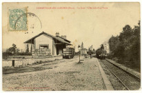 Corneville-sur-Risle. La Gare-L'Arrrivée d'un Train.