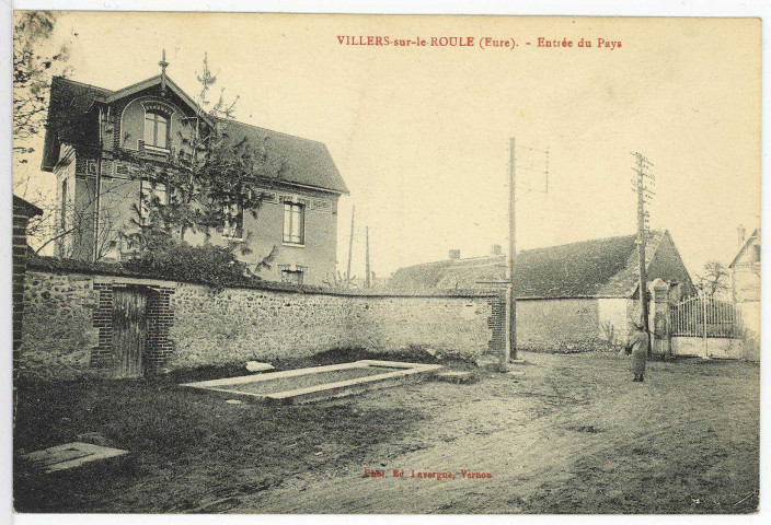 Villers-sur-le-Roule. Entrée du Pays.