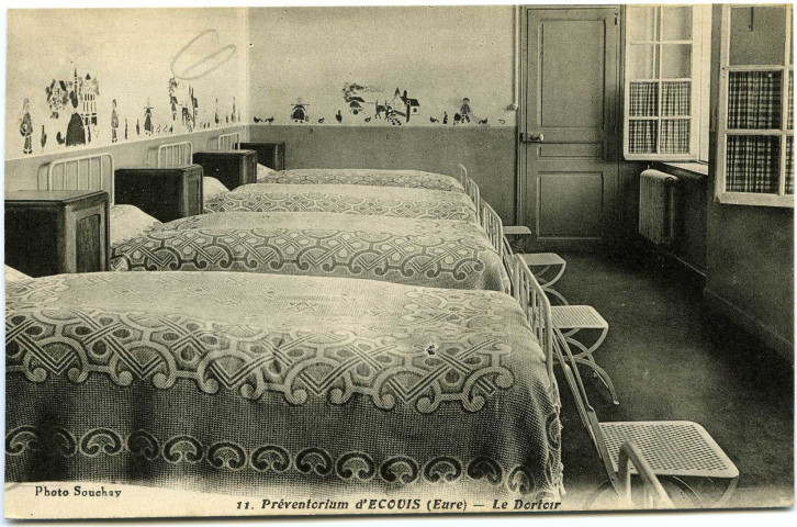 Ecouis. Préventorium d'Ecouis (Eure). - Le Dortoir.