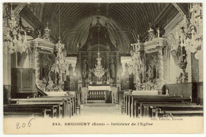 Drucourt. Intérieur de l'Eglise.