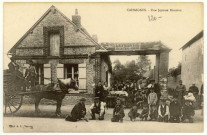 Cahaignes. Epicerie Lefebvre Une joyeuse réunion.