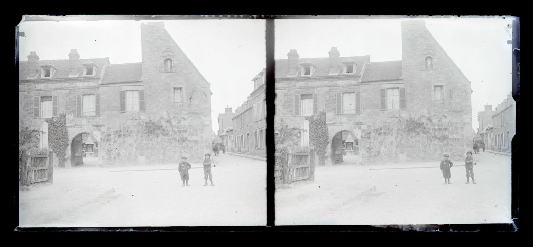 Façade de l'hôtel « Guillaume le conquérant » de Dives (Calvados).