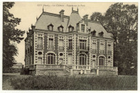 Ezy-sur-Eure. Le Château-Façade sur le Parc.