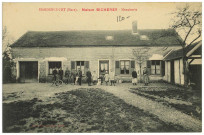 Hardencourt. Maison Bicherey - Menuiserie.