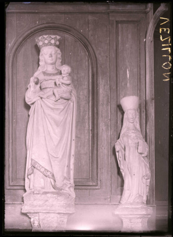 Statue de Vierge à l'enfant de l'église de Vézillon (Eure).