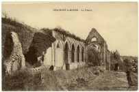 Beaumont-le-Roger. Le Prieuré.