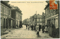 Perriers-sur-Andelle. Centre - Vue prise Route de Charleval.