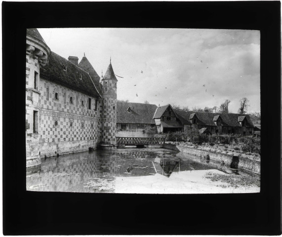 Manoir de Saint-Germain-de-Livet (Calvados).