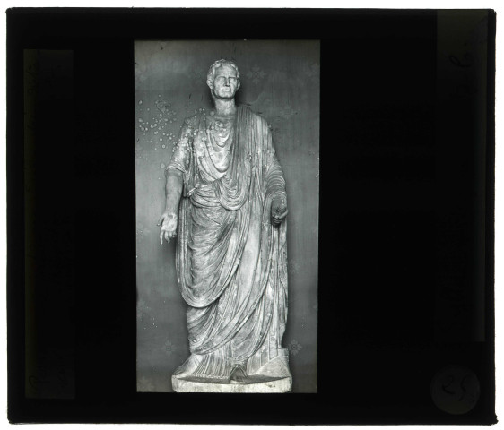 Statue de Sylla à Rome (Italie).