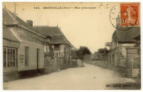 Brosville. Rue principale.