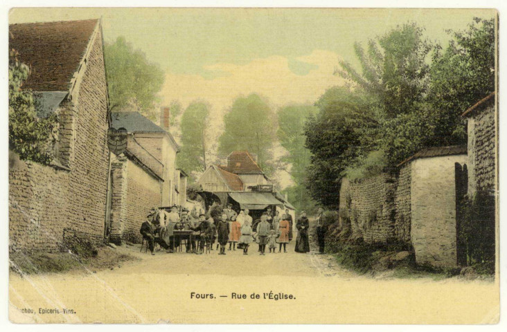 Fours-en-Vexin. Rue de l'Eglise.