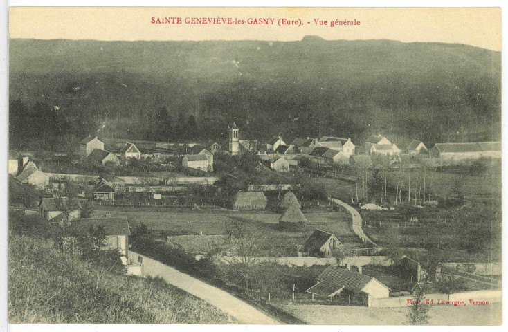 Sainte-Geneviève-lès-Gasny. Vue générale.