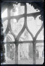 Jardin du cloître de l'abbaye Notre-Dame de Fontenelle de Saint-Wandrille-Rançon (Seine-Maritime).