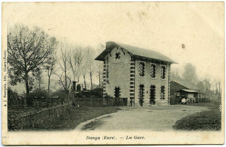 Dangu. La Gare.