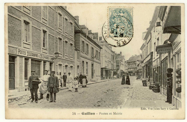 Gaillon. Postes et Mairie.