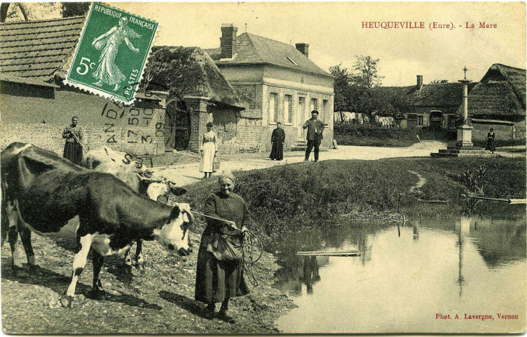 Heuqueville. La Mare.