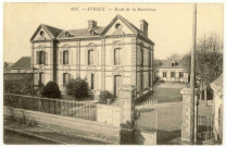 Evreux-Ville. La Madeleine : Ecole de la Madeleine.