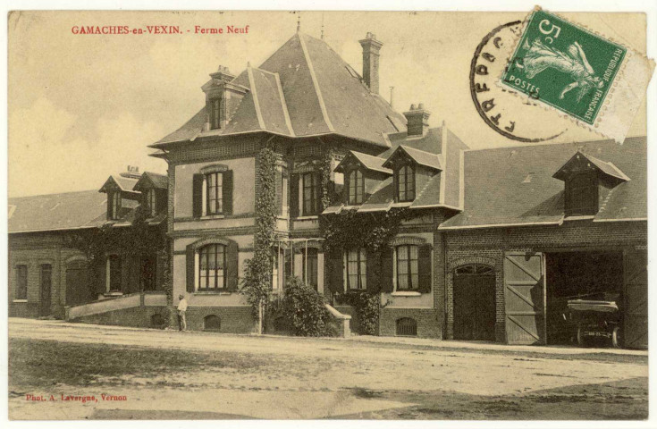 Gamaches-en-Vexin. Ferme Neuf.