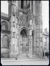 Portail du transept nord de l'église Saint-Germain d'Argentan (Orne).