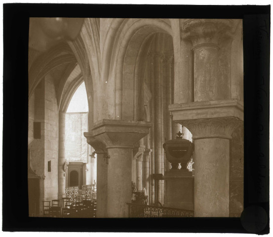 Collégiale Notre-Dame de Vernon (Eure), déambulatoire.