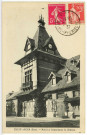 Thuit-Anger (Le). Mairie et Dépendance du Château.