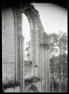 Ruines et vestiges de l'abbaye Notre-Dame de Fontenelle de Saint-Wandrille-Rançon (Seine-Maritime).