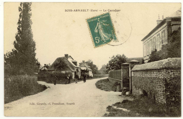 Bois-Arnault. Le Carrefour.