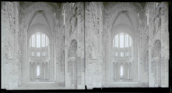 Abbaye du Mont-Saint-Michel (Manche), travée de la nef de l'église.