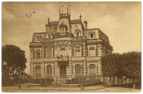 Louviers-Ville. La Caisse d'Epargne.
