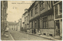 Vernon-Ville. Vieille maison de la Rue Potard.