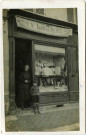 Etrépagny. [Bonneterie Vve Largement].