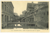 Louviers-Ville. L'Eure, vue prise de la route du Polhomet.