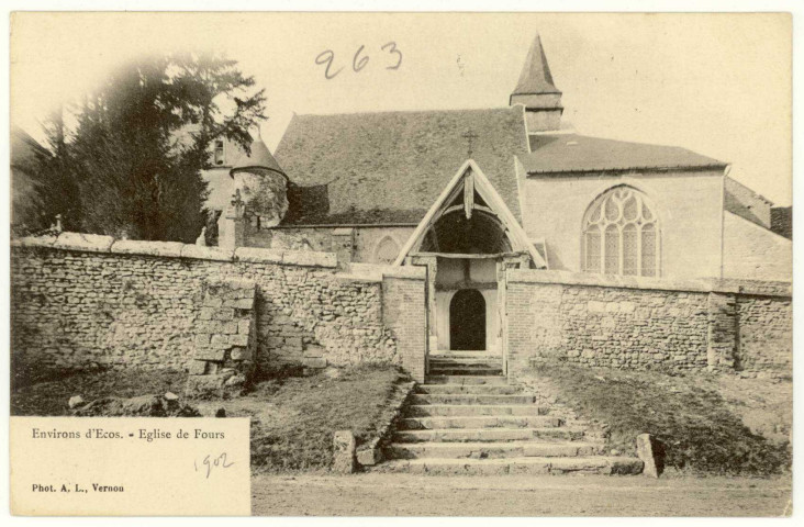 Fours-en-Vexin. Eglise de Fours.