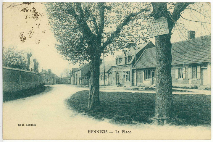 Hennezis. La Place.