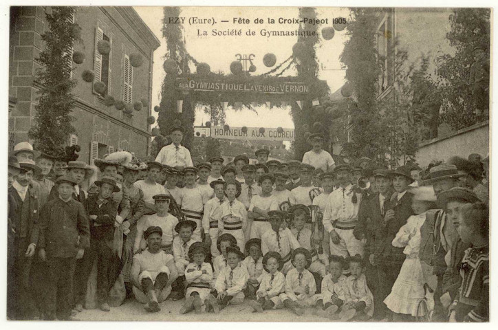 Ezy-sur-Eure. Fête de la Croix-Pajeot-1905 - La Société de Gymnastique.