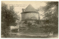 Bosguérard-de-Marcouville. Château de Bosguérard-Colombier Louis XIII, côté Ouest.