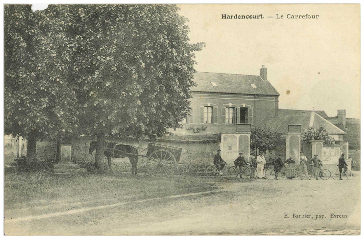 Hardencourt. Le Carrefour.
