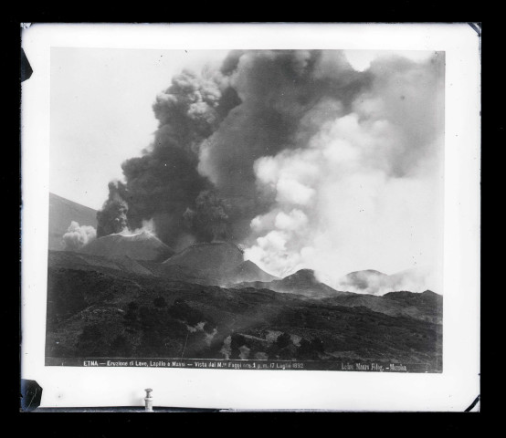 Éruption de l'Etna le 17 juillet 1892.