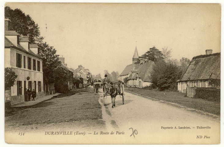 Duranville. La Route de Paris.