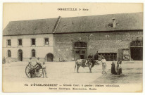 Caillouet-Orgeville. L'établissement-Grande Cour ; à gauche : Ateliers mécaniques, Service électrique, Manutention, Moulin.