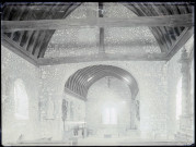 Intérieur de l'église de Ménesqueville (Eure).