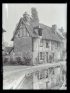 Maison à pans de bois de la campagne normande.