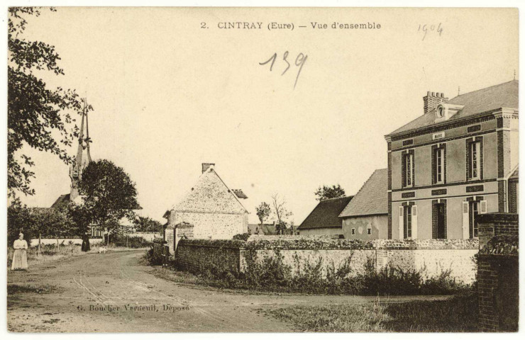 Cintray. Vue d'ensemble.
