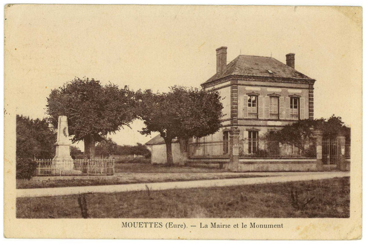 Mouettes. La Mairie et le Monument.