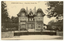 Etrépagny. Propriété, Grande Rue.