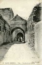 TAZA - Une rue et ses arceaux